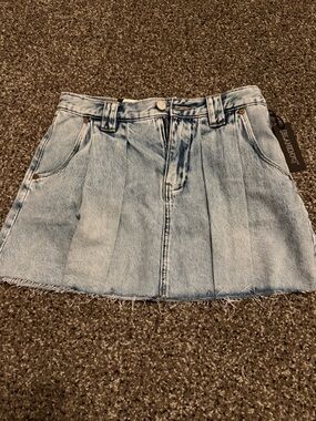 Womens new blank nyc skirt 25
